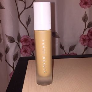 FENTY BEAUTY Pro Filter Foundation